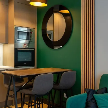 Comfort 340 By Bookinghost Apartment