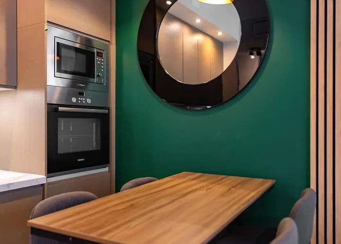 Comfort 340 By Bookinghost * Warsaw