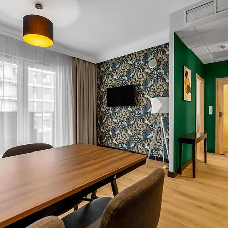 Comfort 340 By Bookinghost Warszawa