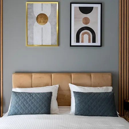 Comfort 340 By Bookinghost * Warszawa