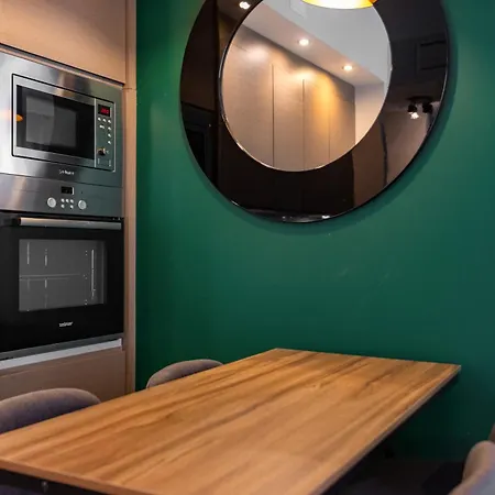 Comfort 340 By Bookinghost * Warszawa